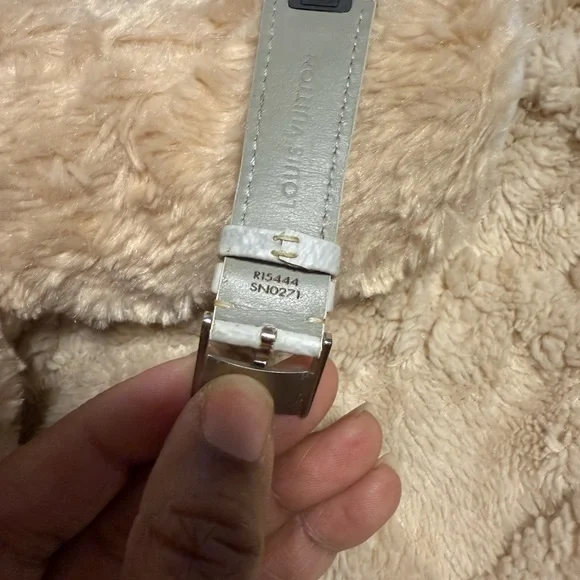 Louis Vuitton Tambour Watch - Picture 8 of 10